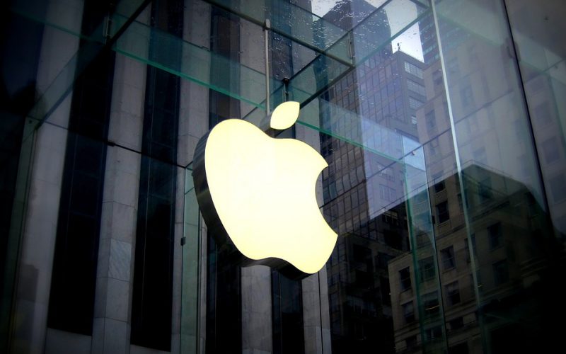 Imagem de Apple vai passar a relatar solicitações do governo para remoção de aplicativos