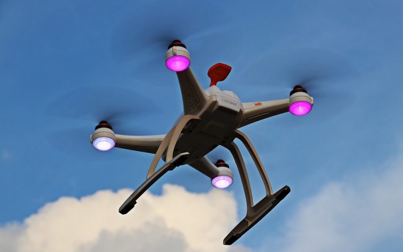 Imagem de O que é drone? Entenda tudo necessário!