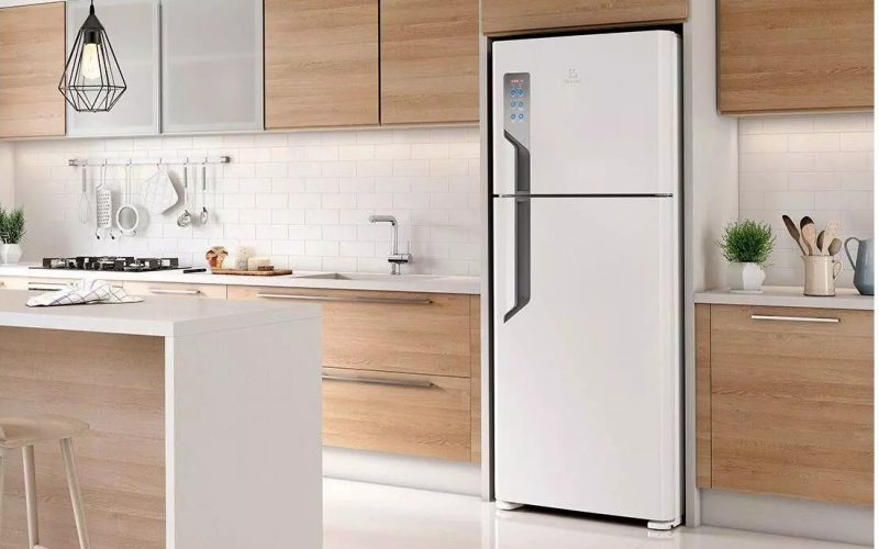 Imagem de Refrigerador Electrolux Frost Free 431L está com 15% de desconto na Amazon