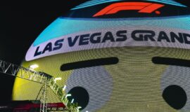 Imagem de Grande Esfera de Las Vegas Impõe Restrições de Cores para o GP de Fórmula 1