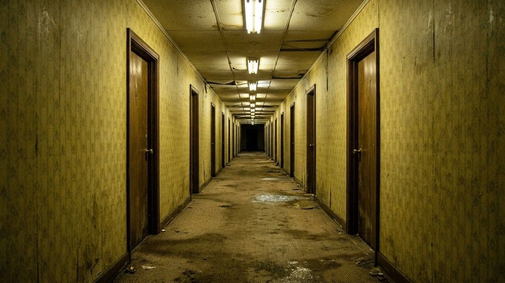 The Backrooms - Os Bastidores da Realidade