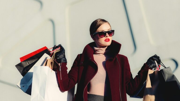 Dia do Cliente Renner: loja ativa cupom exclusivo de 20% OFF em roupas, calçados e acessórios