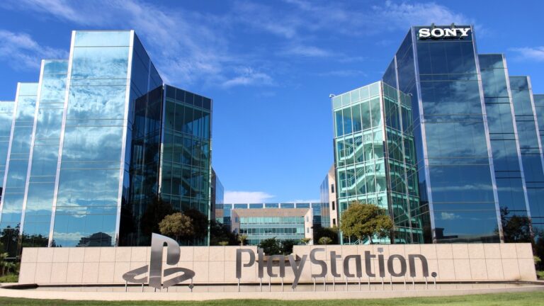Sony PlayStation Fim da Mídia Física Discos Entrevista Kotaku Nippon Ichi