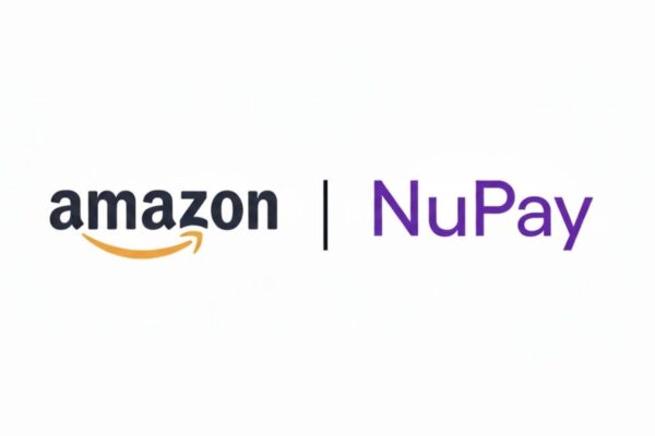 Logos da Amazon e NuPay representando cupom de desconto em compras na Mega Oferta Prime