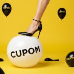 Embalagem oficial de entrega do Mercado Livre ilustrando cupom de 15% OFF com até R$ 80 de desconto