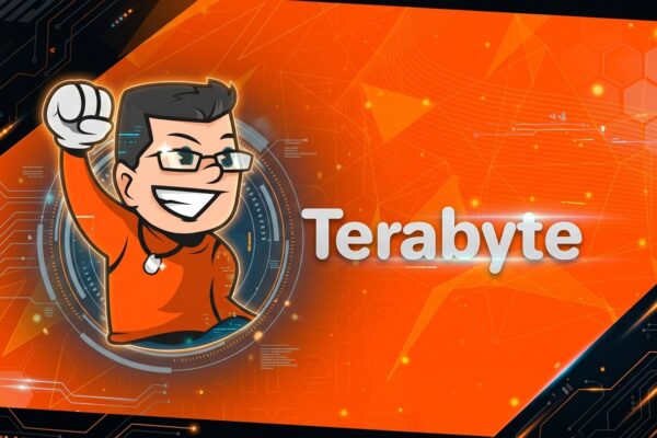 Mascote e logo oficial da TerabyteShop ilustrando pacote de cupons de desconto em hardware nesta sexta-feira