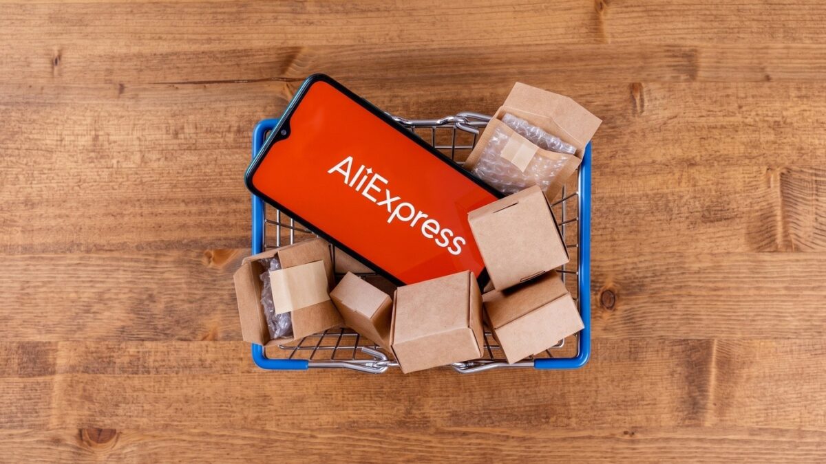 Lista de cupons de desconto ativos no AliExpress com até R$ 445 OFF neste domingo